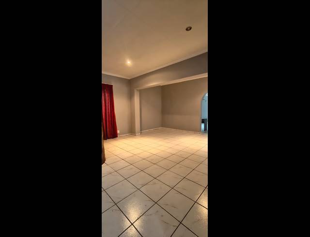 4 BEDROOM HOUSE TO LET IN SASOLBURG EXT 11